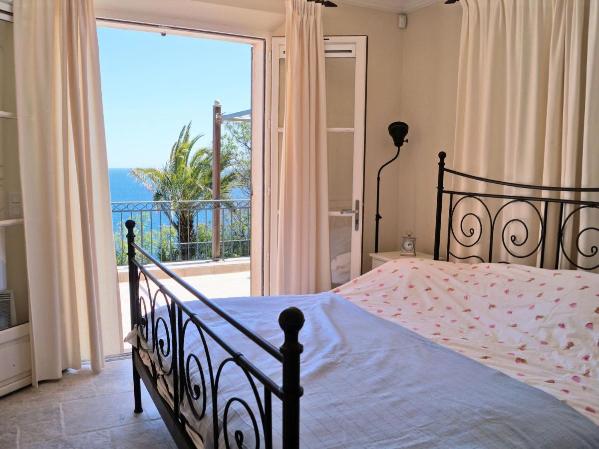Villa In Antheor With Private Swimming Pool Saint-Raphael  Exterior photo